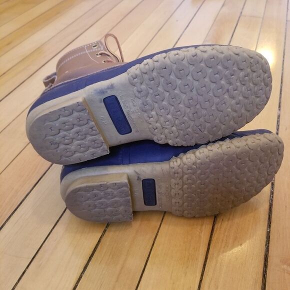 L.L.Bean Original 8" Bean Boots in Tan Navy Waterproof Winter Snow Duck Boots - Picture 10 of 12